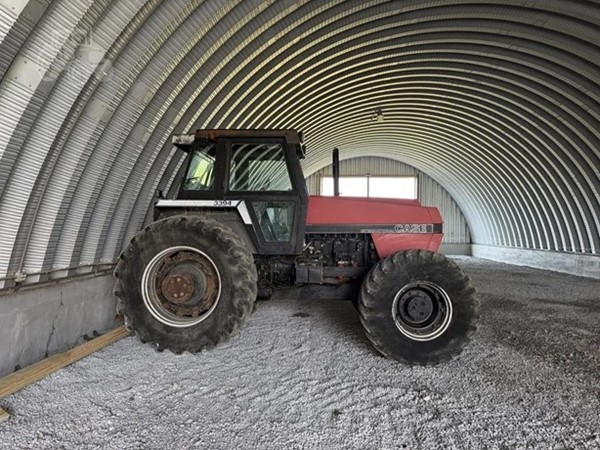 1987 CASE IH 3394 Row Crop Tractor