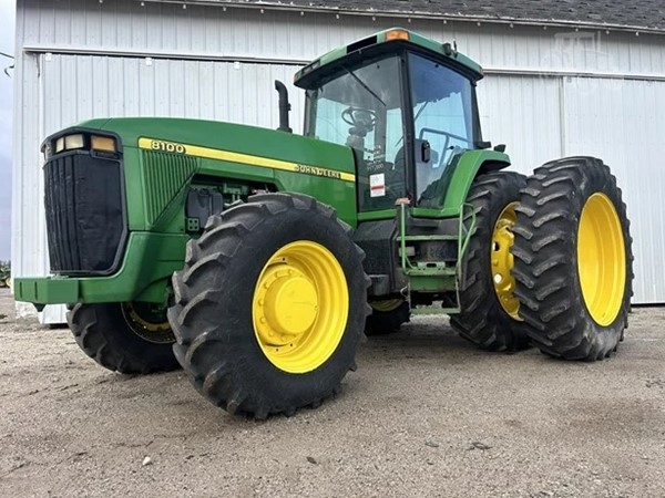 1997 JOHN DEERE 8100 MFWD Tractor
